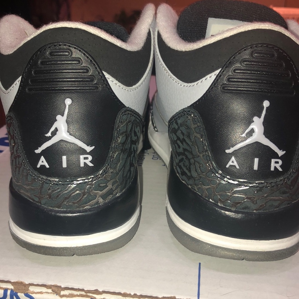 Jordan 3 Retro “Wolf Grey”